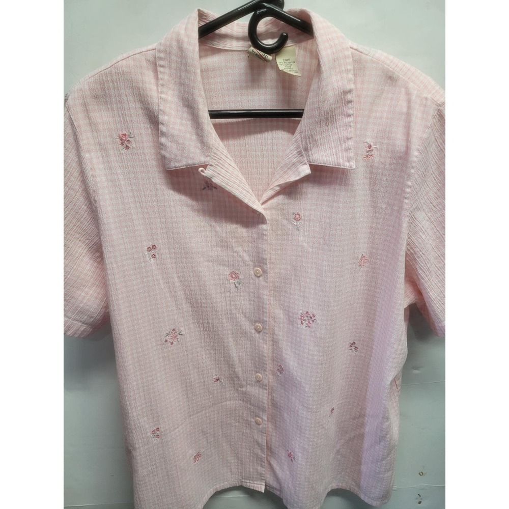 K Wear by Koret Pink‎ Gingham Floral Embroidered shirt and pant Set 20W Plus